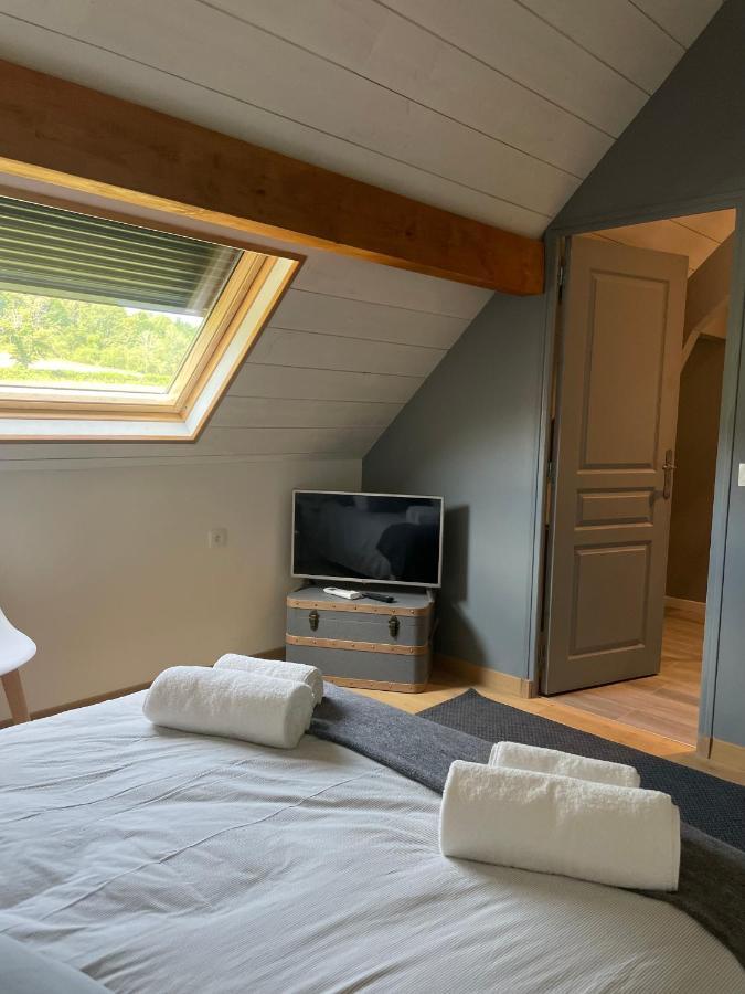 Bed and Breakfast Domaine Des Pierres Trouvees Saint-Vincent  Esterno foto